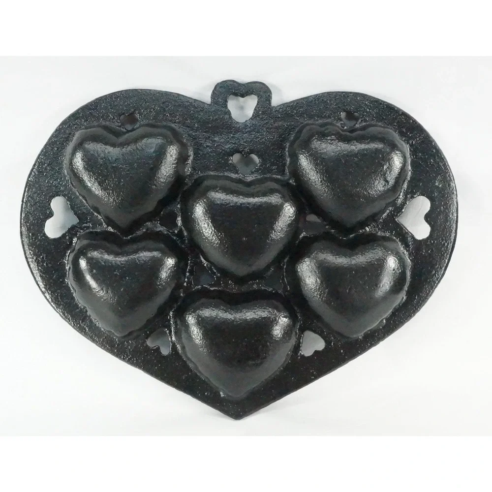 Heart Shape Cast Iron Mold Pan Wall Decor Painted 8 Inches x 8 Inches Valentines